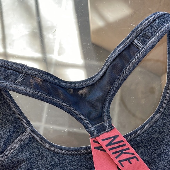 Nike, M, Dry Fit, sports bra, great quality and adorable details. Pink! EUC - Picture 3 of 7